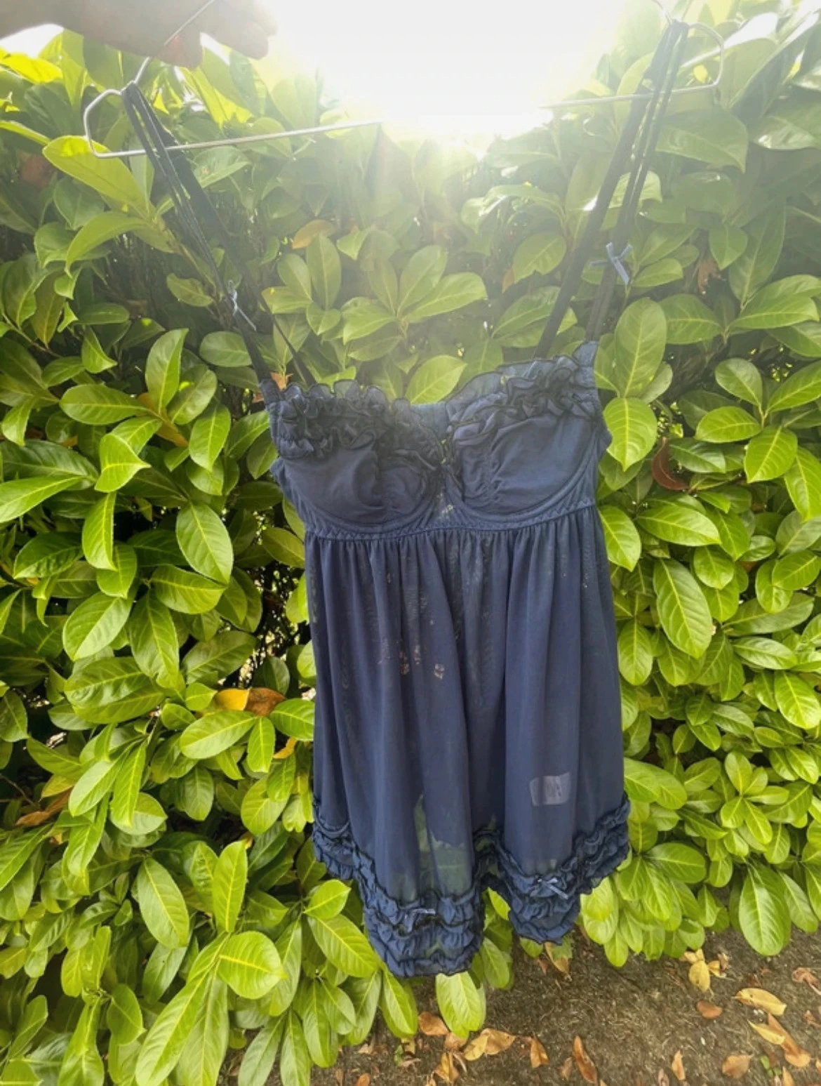 Nuisette bleue sexy